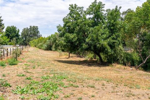 Tiny photo for 9265 Linden Avenue, Atascadero, CA 93422 (MLS # NS26143558)