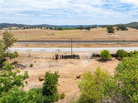 Tiny photo for 9265 Linden Avenue, Atascadero, CA 93422 (MLS # NS26143558)