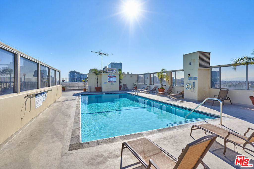 421 S La Fayette Park Place 311