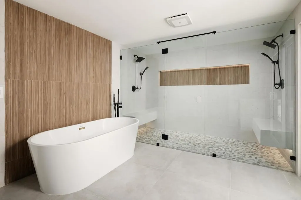 Del Mar, California 92014, United States, 3 Bedrooms Bedrooms, ,4 BathroomsBathrooms,Residential,Active,241226