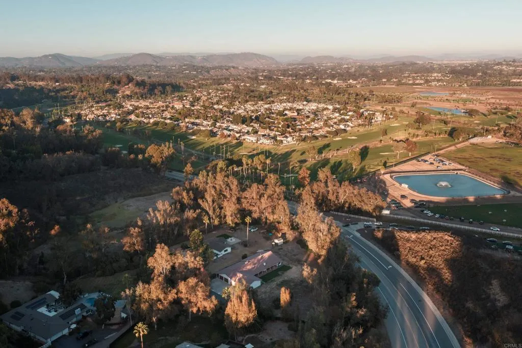 Del Mar, California 92014, United States, 3 Bedrooms Bedrooms, ,4 BathroomsBathrooms,Residential,Active,241226