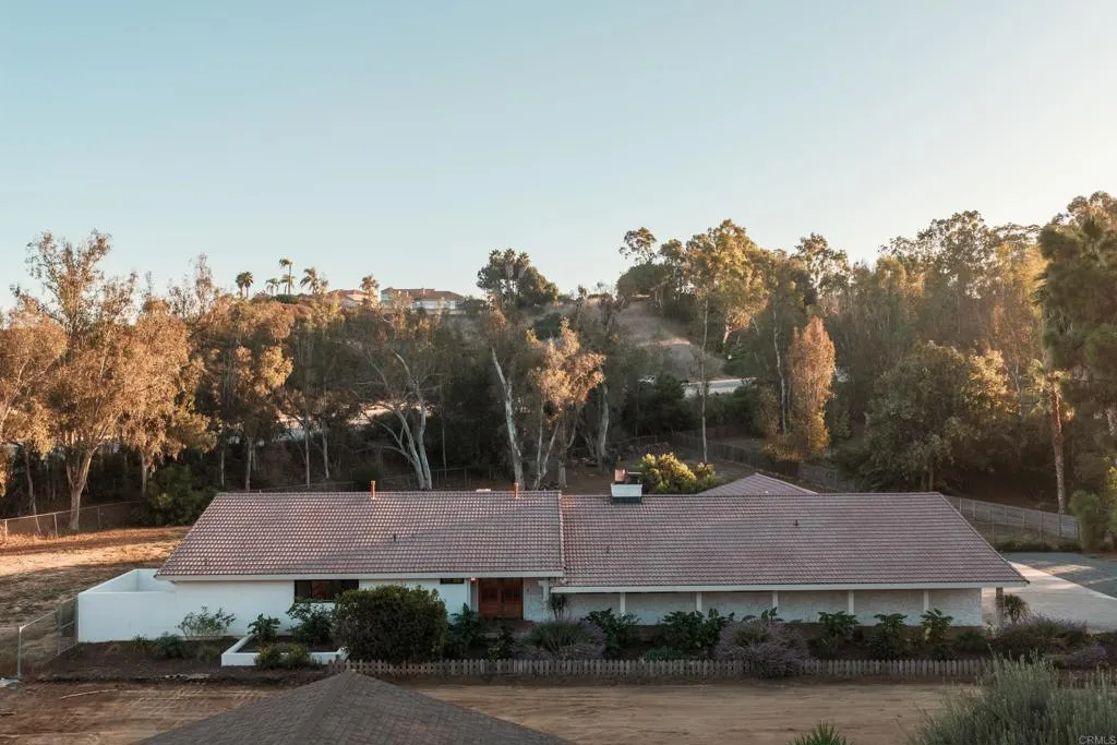 Del Mar, California 92014, United States, 3 Bedrooms Bedrooms, ,4 BathroomsBathrooms,Residential,Active,241226