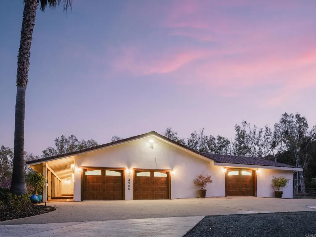 Del Mar, California 92014, United States, 3 Bedrooms Bedrooms, ,4 BathroomsBathrooms,Residential,Active,241226