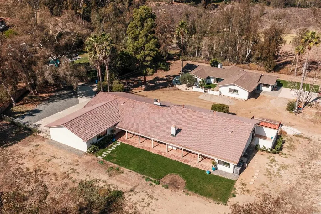 Del Mar, California 92014, United States, 3 Bedrooms Bedrooms, ,4 BathroomsBathrooms,Residential,Active,241226