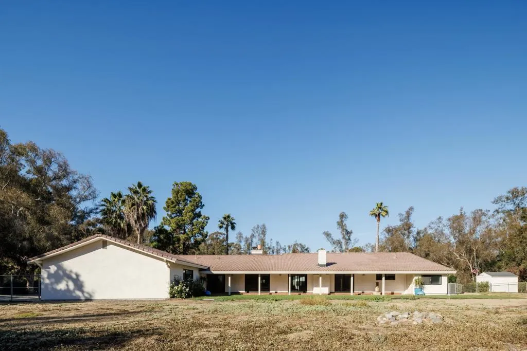 Del Mar, California 92014, United States, 3 Bedrooms Bedrooms, ,4 BathroomsBathrooms,Residential,Active,241226