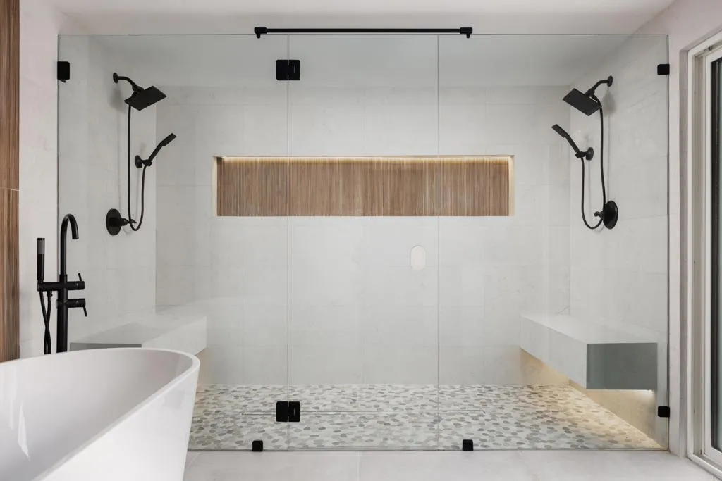 Del Mar, California 92014, United States, 3 Bedrooms Bedrooms, ,4 BathroomsBathrooms,Residential,Active,241226