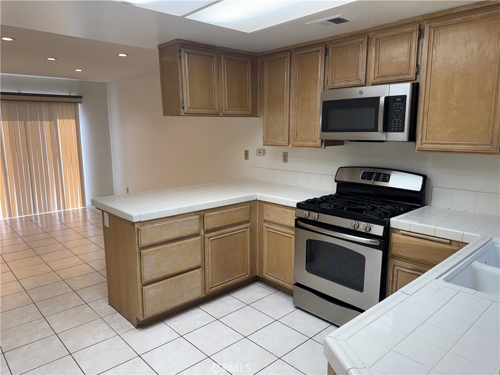 2119 Dublin Lane 3