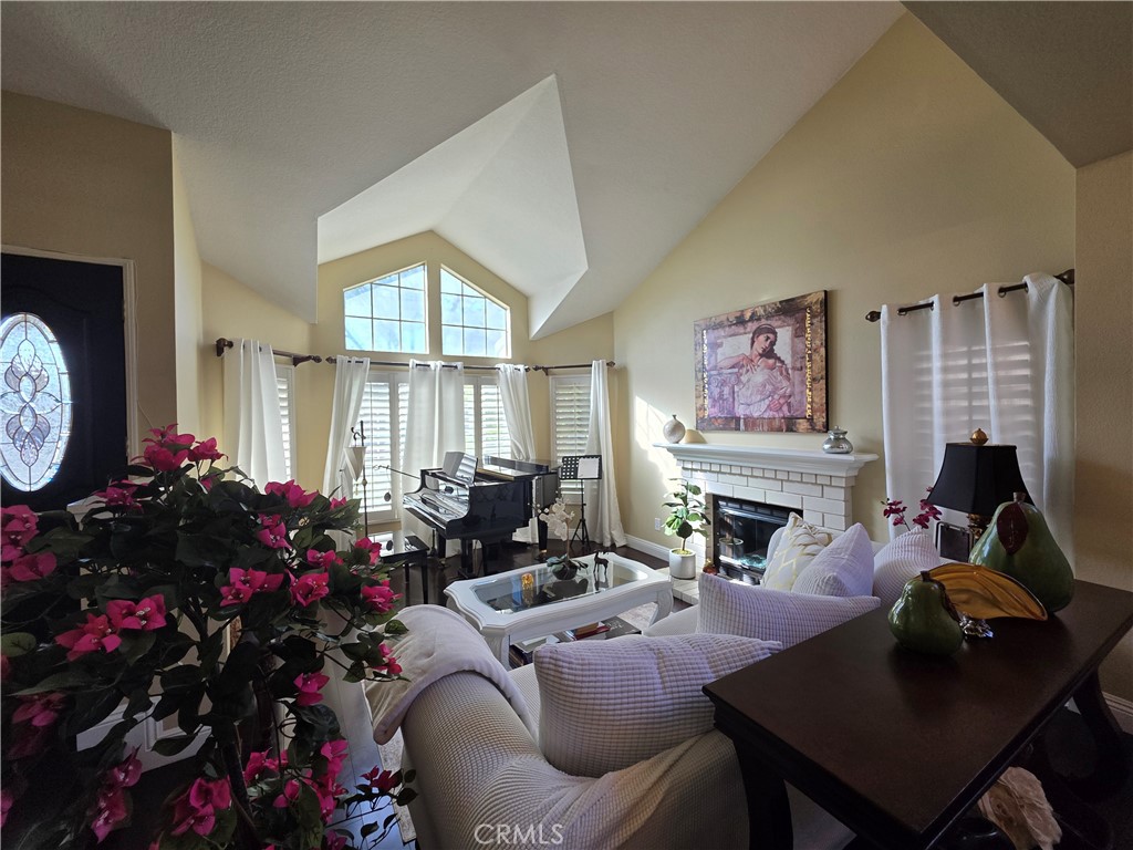 13849 San Antonio Avenue