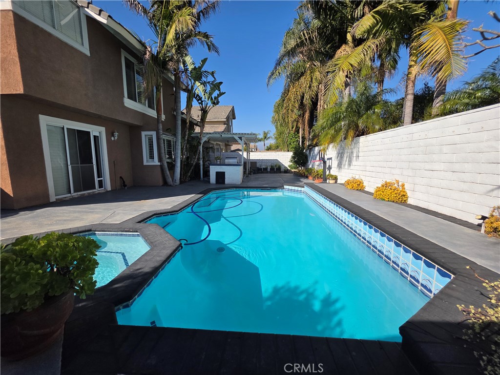 13849 San Antonio Avenue