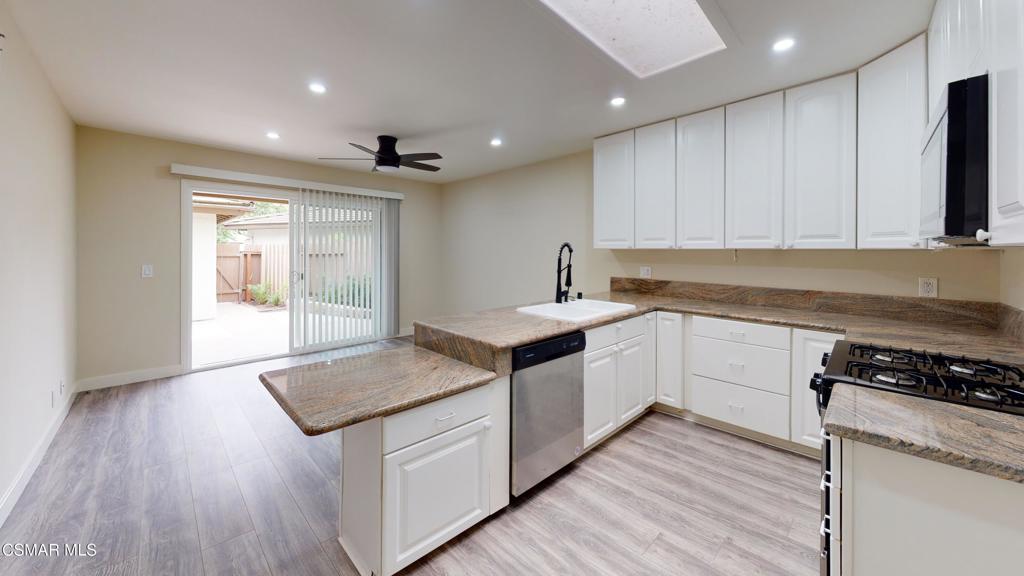 Village Glen-724 - 724 - Residential