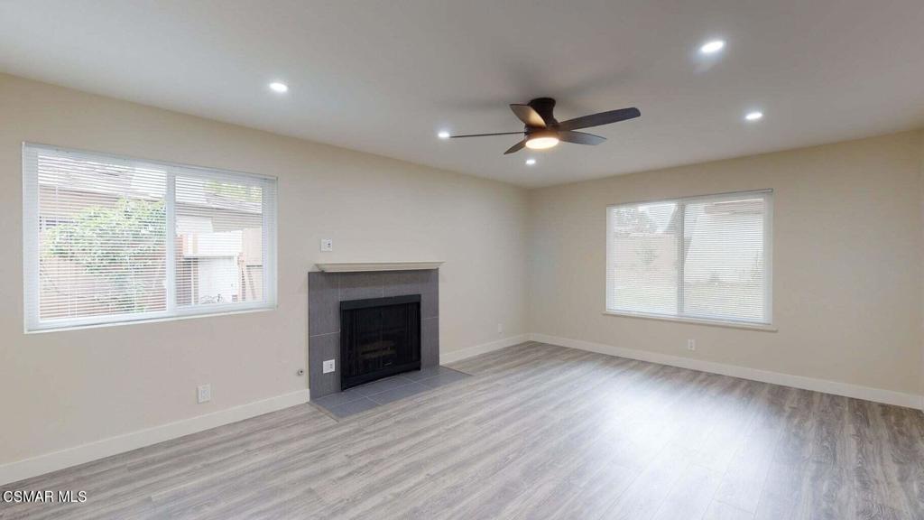 1137 Bright Glen Circle