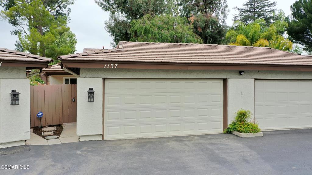 Village Glen-724 - 724 - Residential