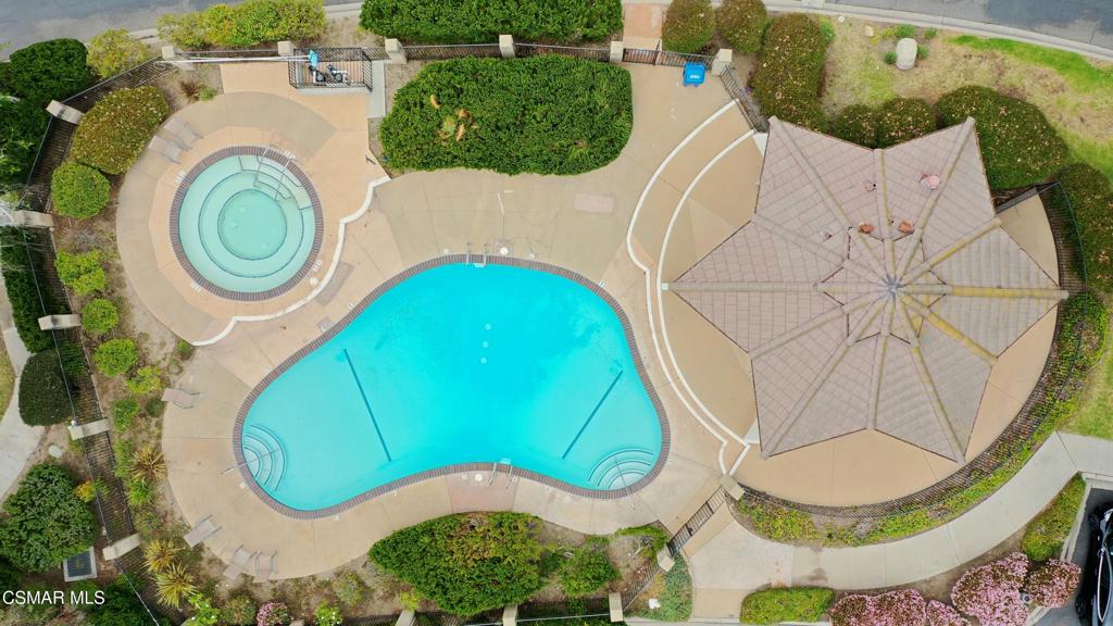 Village Glen-724 - 724 - Residential