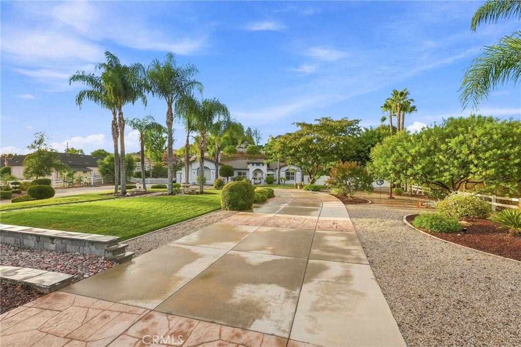 40823 Baccarat Road