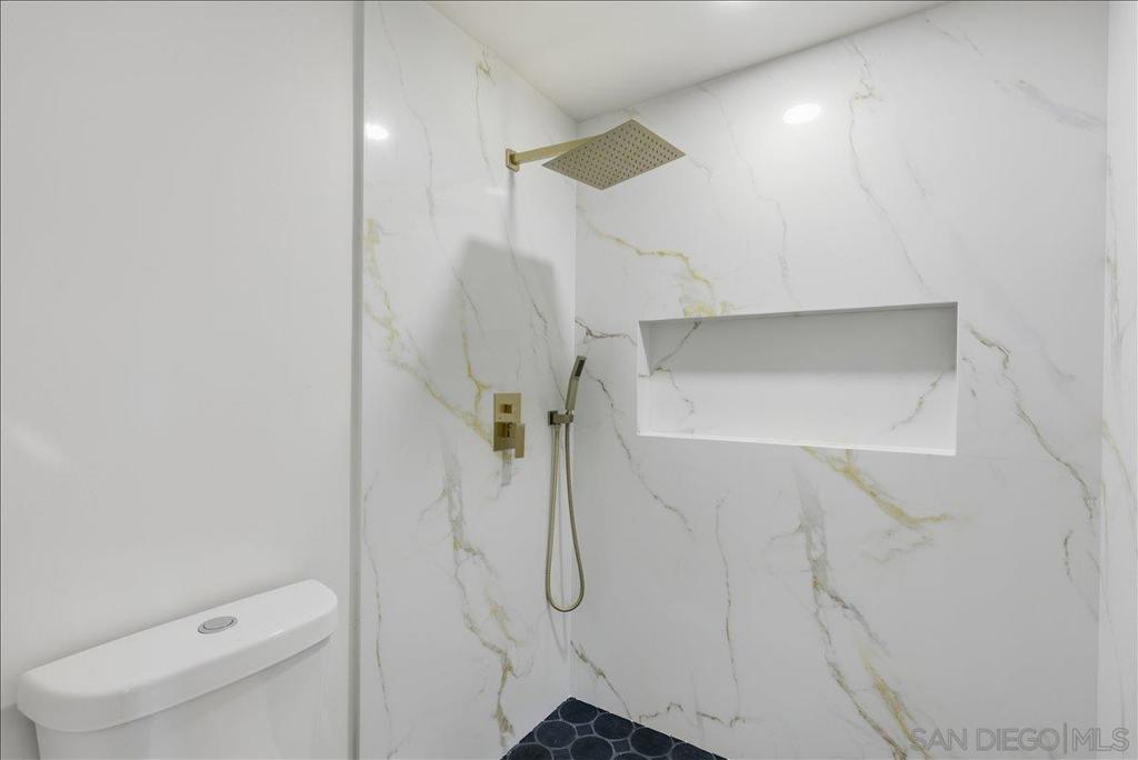 San Carlos - Residential