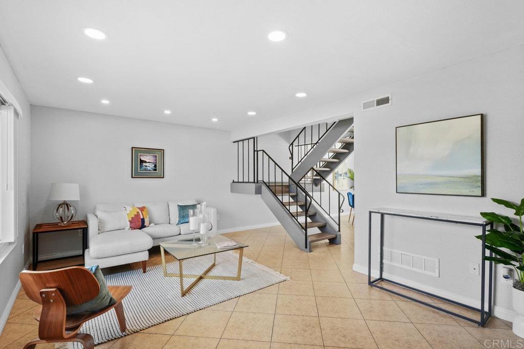 Properties 1 3015 Iris Avenue F