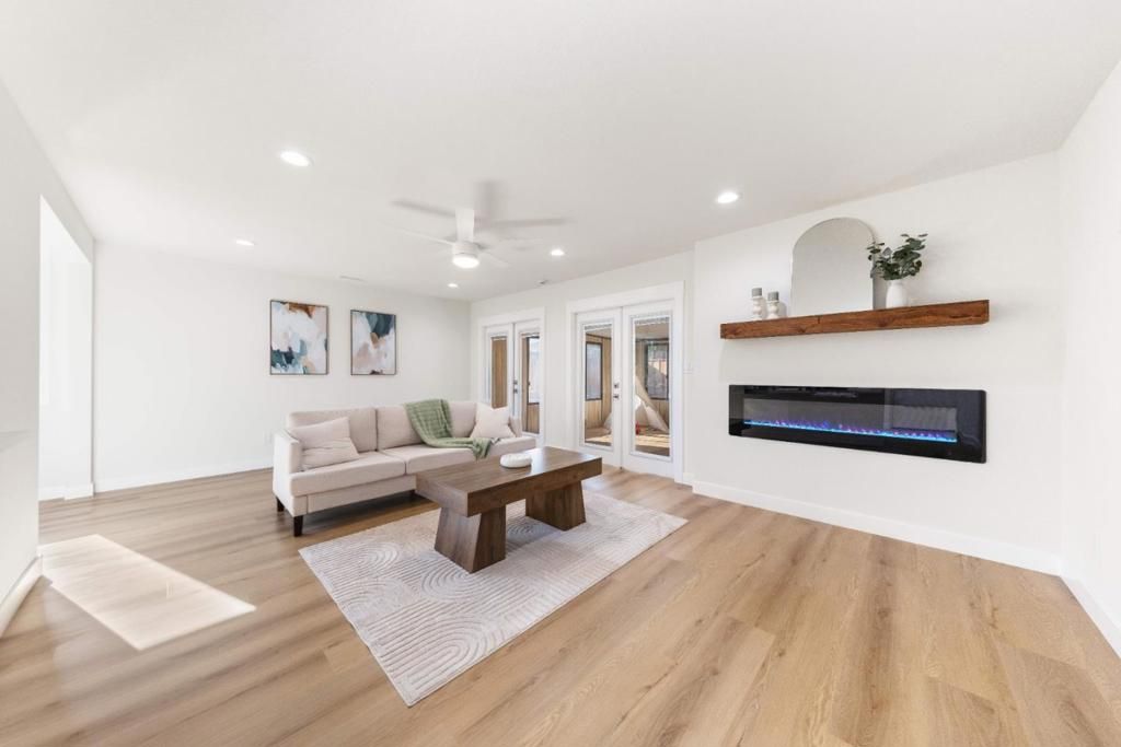 Photo of 31047 Brae Burn Avenue, Hayward, CA 94544 (MLS # ML82039153)