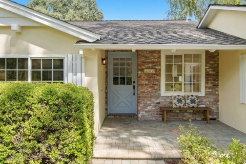 Photo of 699 Rosita Avenue, Los Altos, CA 94024 (MLS # ML82060434)
