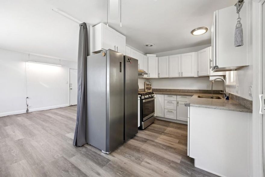 6 High-Quality, Pride-Of-Ownership Units in Alum Rock /San Jose Area. First Time on Market in 30+ Years/Generational Asset. Strong Historical Tenancy: Easy to Lease & Easy to Manage w/ Reliable Cashflow and Rental Upside. 6-Units Attractively Priced at $1,620,000. $270,000/Unit. $460/SF. CAP Rate: Current: 4.68%. Market: 6.52%. GRM: Current: 12; Market: 10. Excellent Unit Mix: Six (6) Spacious 1 Bedroom/1 Bath Units (565 SF+90 SF Balcony/Patio). 10 Uncovered Parking Spaces in Rear of Property: 10 Parking Spaces for Each Parcel. Shared Courtyard Between 2 Parcels w/ 2 Driveways to Access Parking Spaces. 4 of 6 Units Have Been Renovated w/ Updated Kitchen & Bathrooms. Easy to Manage Units with Low Tenant Turnover. Consistently Strong Rents. Steady Cashflow. Capital Improvements: Dual-Pane Windows, Sliding Doors, New Water Heaters, and More. Proven, Consistent Income-Generator, Providing Strong Cashflow with Low Vacancies and Turnovers. Excellent, Convenient, Cul-de-Sac Location Near HWY 680 & 101, Convenient Access to SJC Airport & Major Silicon Valley Employers. Major Technology Employers: NVIDIA, Adobe, Apple, Cisco, PayPal. PLEASE DO NOT DISTURB TENANTS.