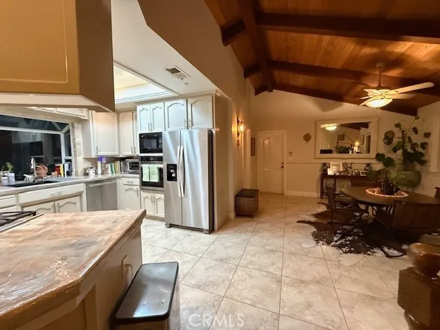 Paso Robles, California 93446, United States, 4 Bedrooms Bedrooms, ,3 BathroomsBathrooms,Residential,Active,234841