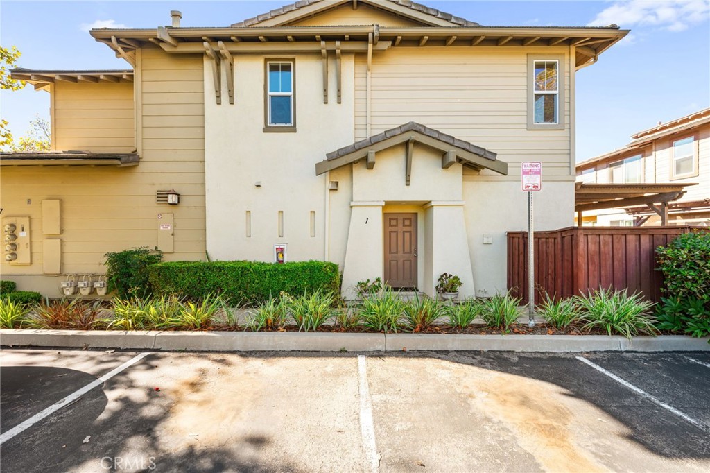 41537 Wild Ivy Ave 1