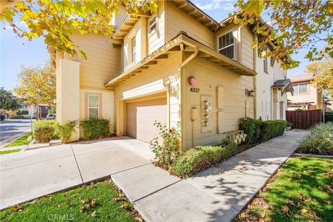 Photo of 41537 Wild Ivy Ave Ave #1, Murrieta, CA 92562 (MLS # SW25268752)