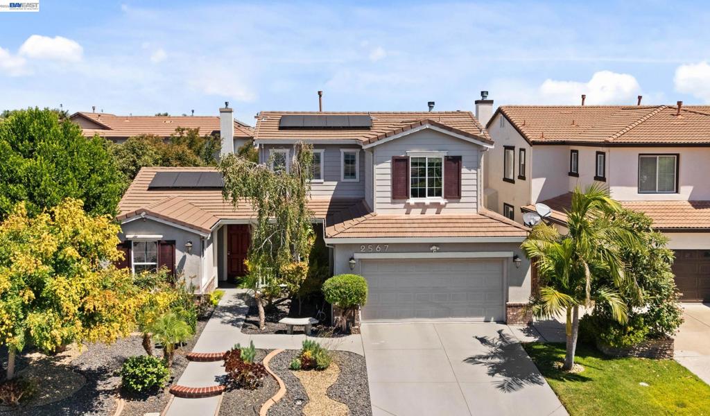 Photo 1 of 37 — 2567 Greystone Dr, Tracy, CA 95377