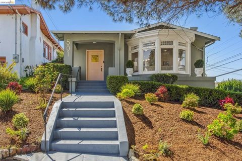Photo of 501 E 20th St St, Oakland, CA 94606 (MLS # 41127657)