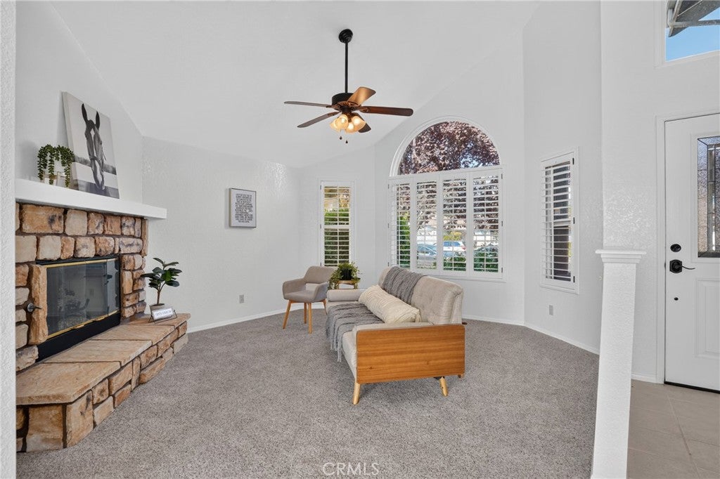 928 Saint Ann