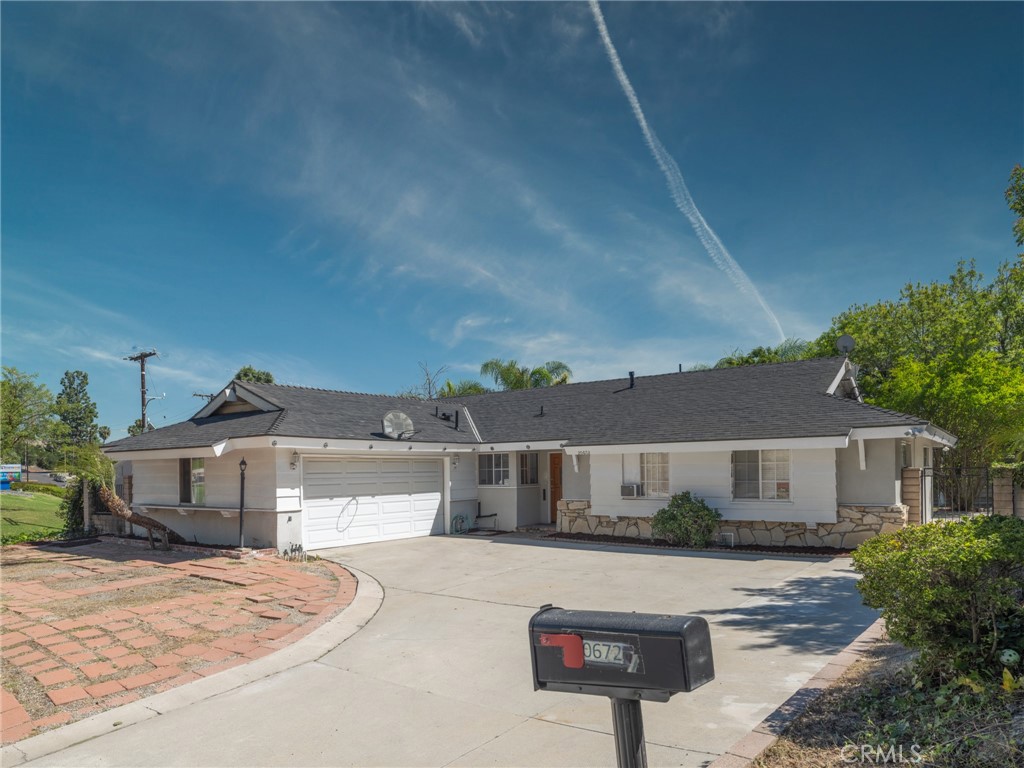 20672 Buckland Dr