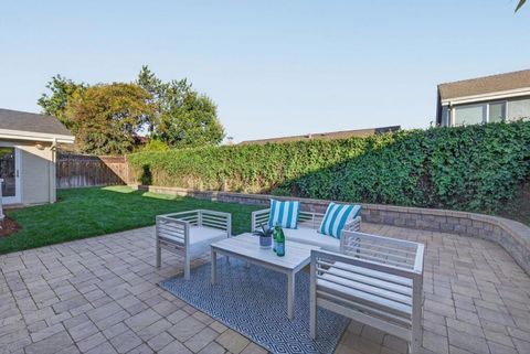 Tiny photo for 4101 Ashbrook Circle, San Jose, CA 95124 (MLS # ML82037624)