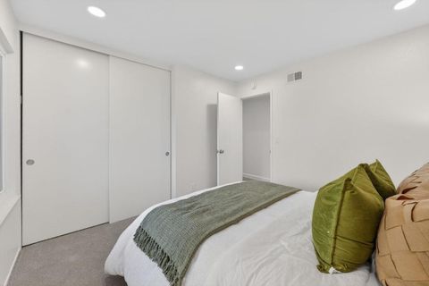 Tiny photo for 4101 Ashbrook Circle, San Jose, CA 95124 (MLS # ML82037624)