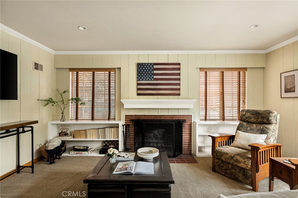 248 Oak
