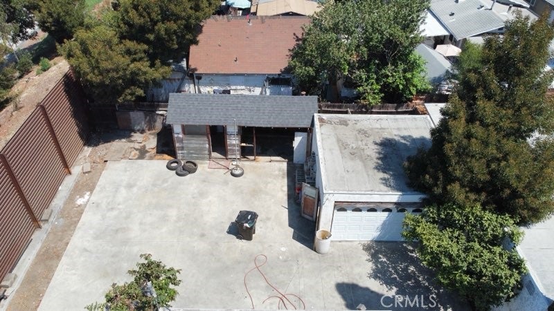 709 W Buckthorn