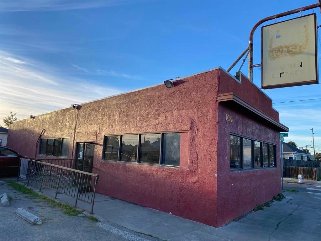 10801 Bancroft
