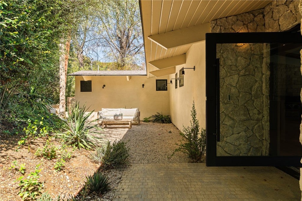 3655 Wrightwood Drive