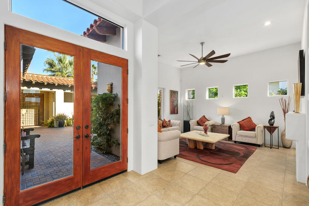 Mission Hills/Legacy-Oakhurst - Residential