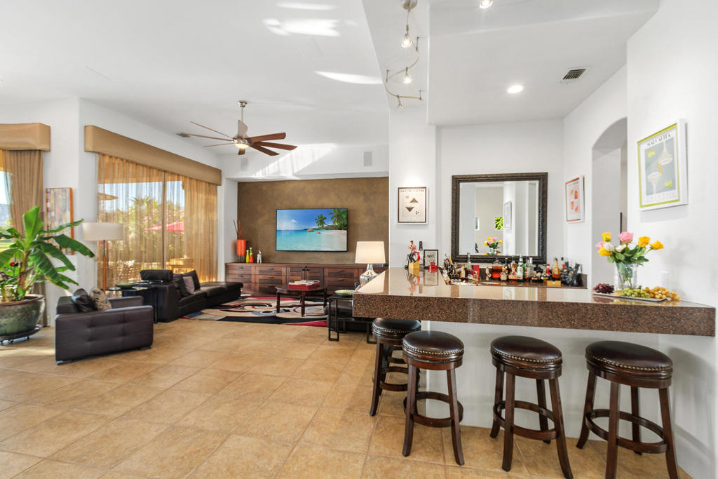 Mission Hills/Legacy-Oakhurst - Residential