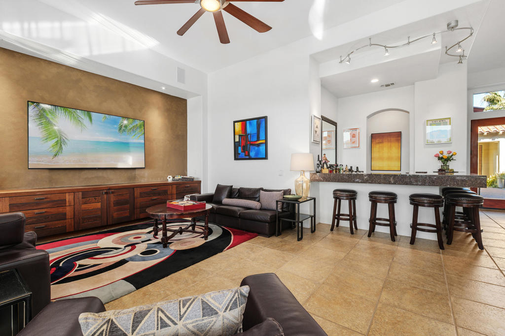 Mission Hills/Legacy-Oakhurst - Residential