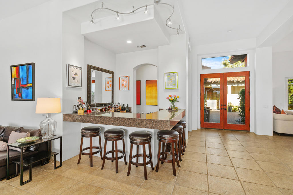 Mission Hills/Legacy-Oakhurst - Residential