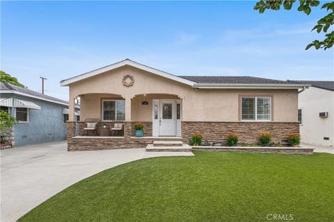 Photo of 3702 Petaluma AVE, Long Beach, CA 90808 (MLS # PW26128235)
