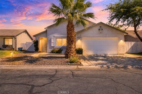 Photo of 47800 Madison Street #141, Indio, CA 92201 (MLS # CV26105484)
