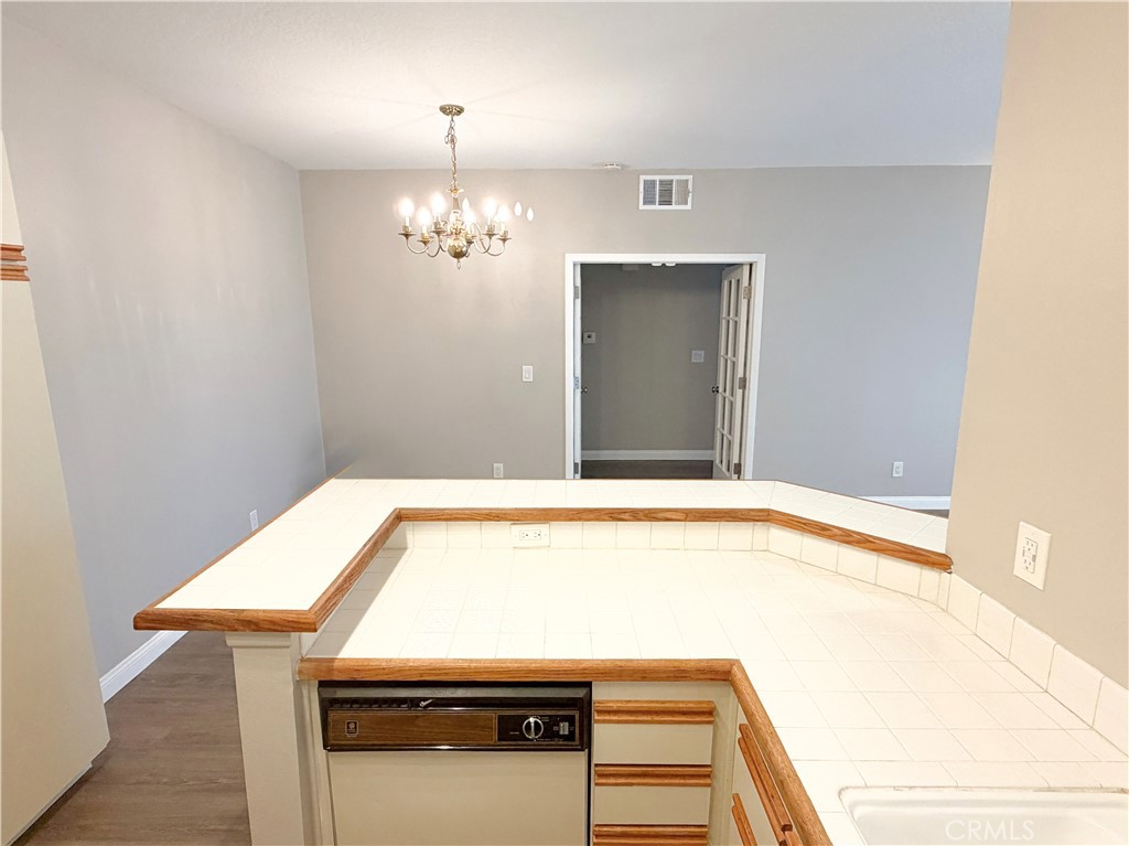 Camelot (595) - Residential