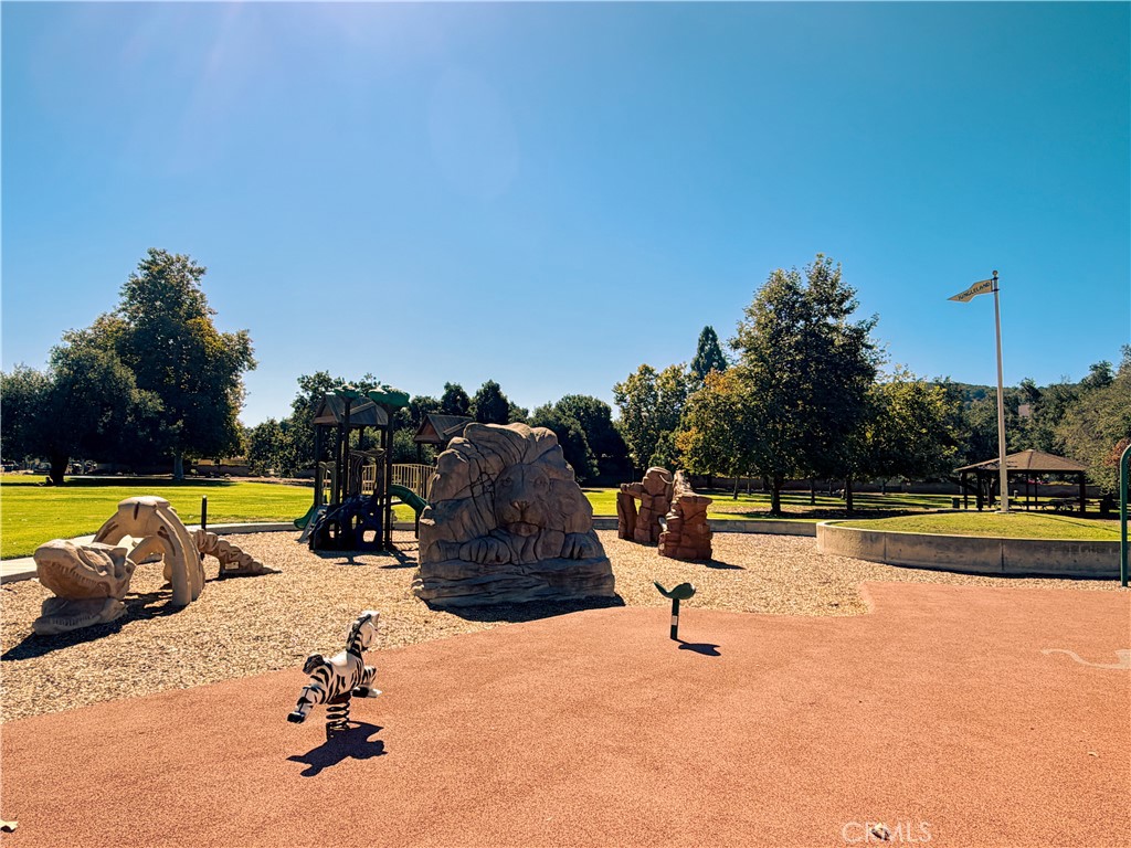 Camelot (595) - Residential