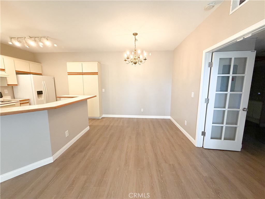 Camelot (595) - Residential