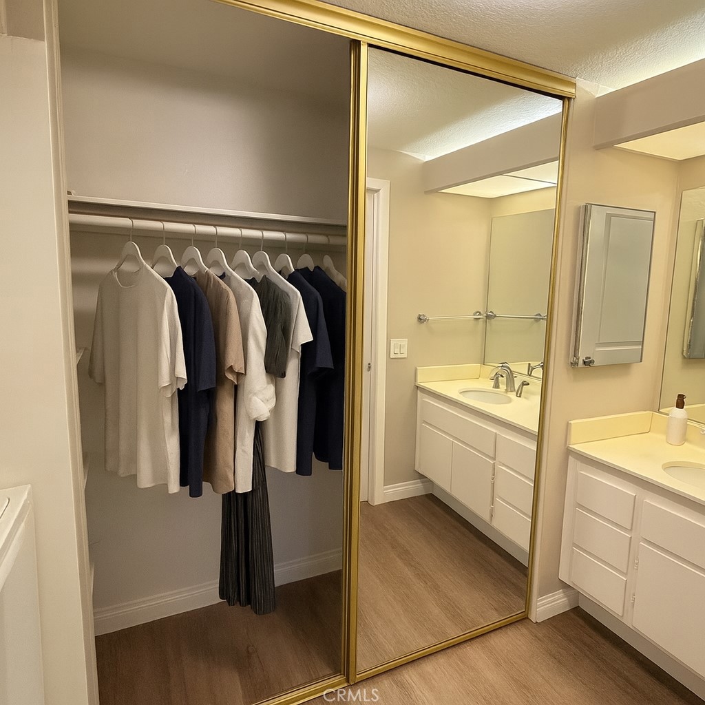 Camelot (595) - Residential