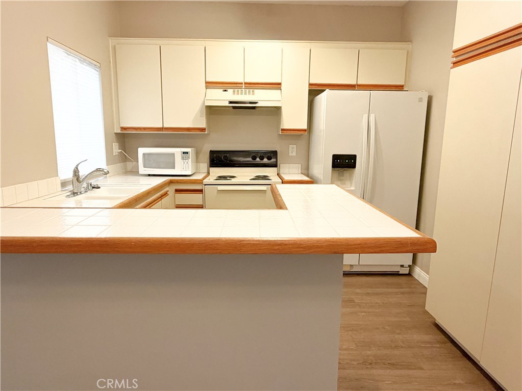 Camelot (595) - Residential