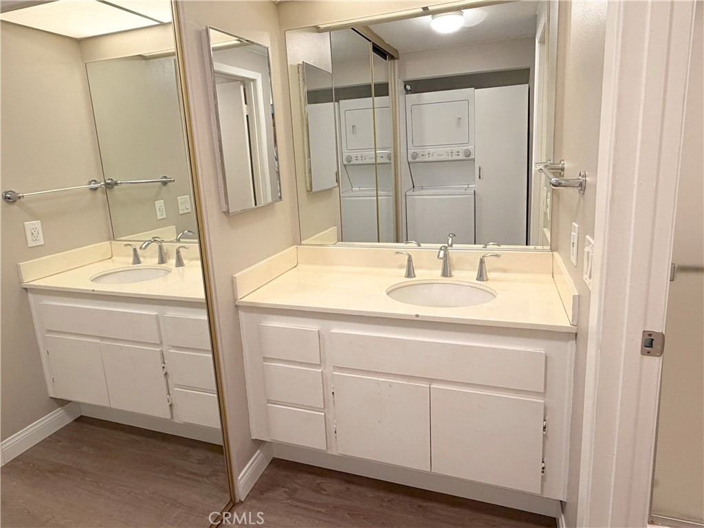 Camelot (595) - Residential