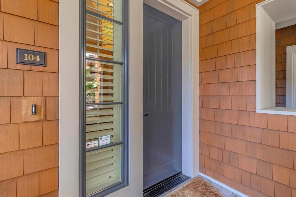 325 Channing Avenue 104