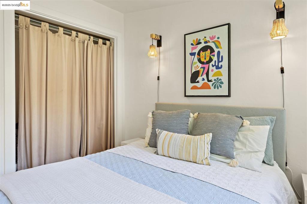 ELMWOOD - Residential
